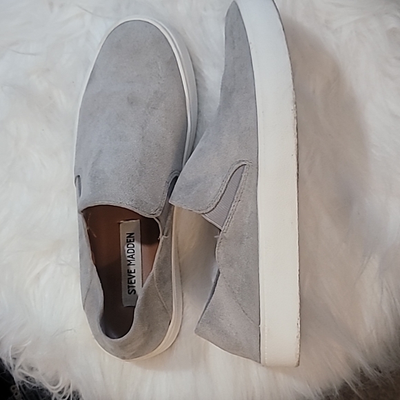 Steven Madden Suede Loafers - Picture 4 of 7